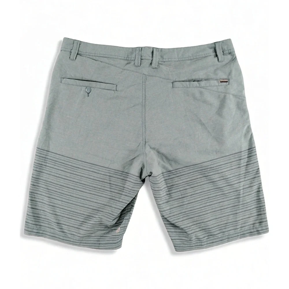 Volcom Board Shorts Mens Size 38 Skater Surf Swim Trunks Streetwear Minimalist